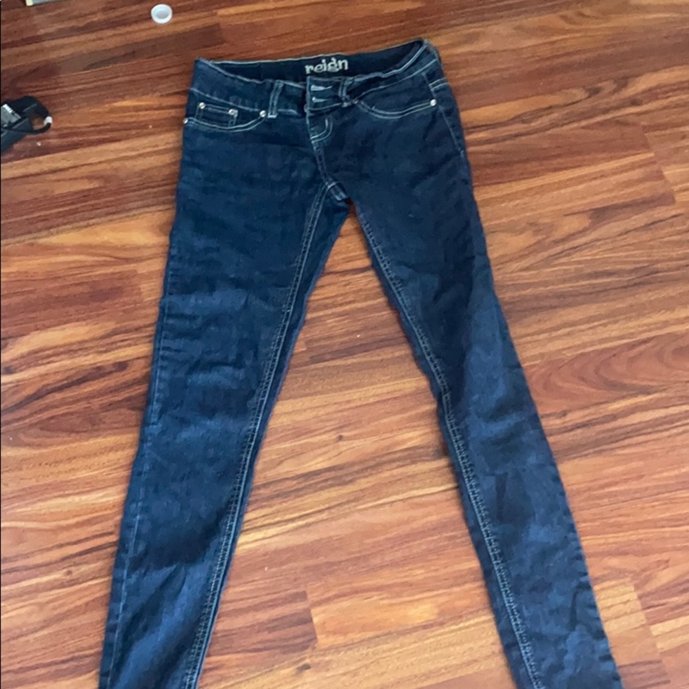 Skinny jeans